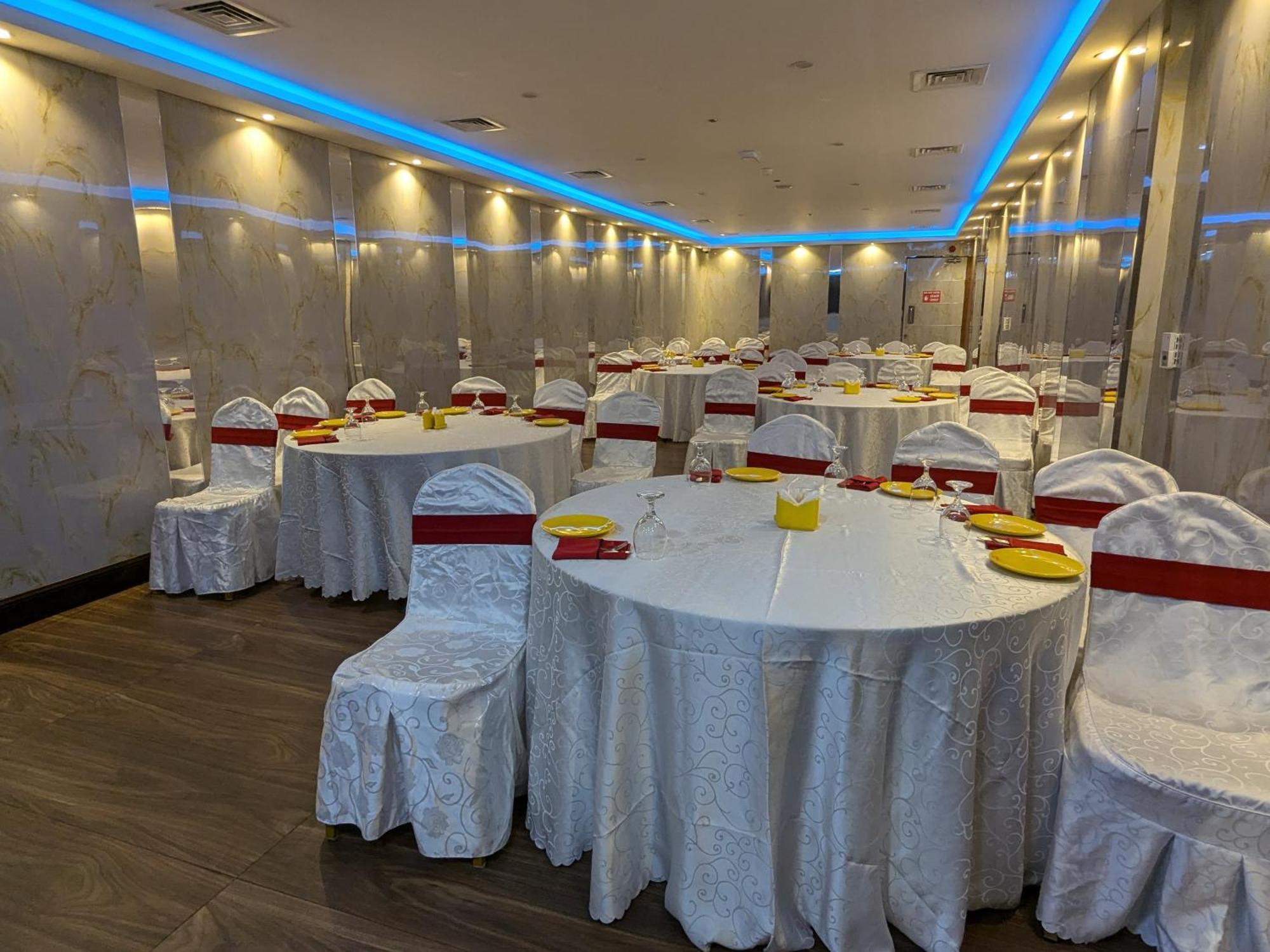 Fortune Atrium Hotel Dubai Exterior foto